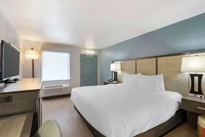 Photo 5 - Best Western Plus St. Simons