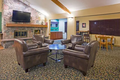 Photo 3 - AmericInn by Wyndham Fargo West Acres