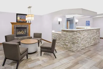 Photo 4 - Microtel Inn & Suites by Wyndham Ames