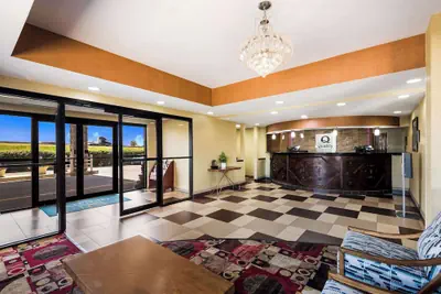 Photo 5 - Quality Inn Des Moines North