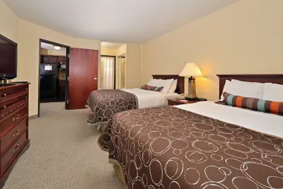 Photo 2 - Staybridge Suites West Des Moines by IHG