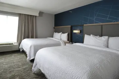 Photo 2 - SpringHill Suites Des Moines West