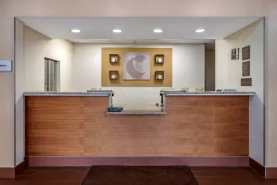 Photo 3 - Comfort Suites Elkhart North