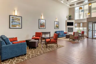 Photo 4 - Comfort Suites Elkhart North