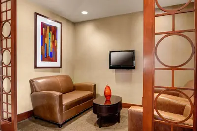 Photo 5 - Hyatt Place Charlotte Airport/Lake Pointe