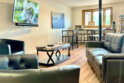 Photo 5 - Big Horn Lodge