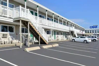 Photo 2 - Mt Royal Motel