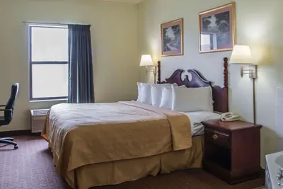 Photo 5 - Quality Inn Harrisburg