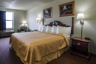 Photo 4 - Quality Inn Harrisburg