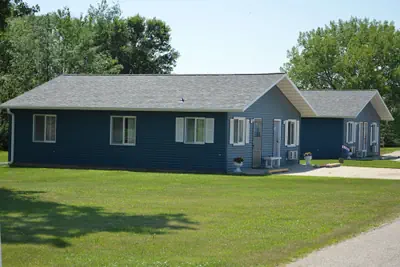 Photo 2 - Americas Best Value Inn Suburban Motel