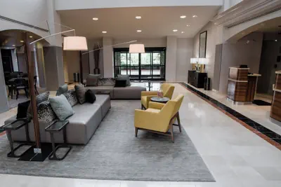 Photo 3 - Courtyard by Marriott Hickory
