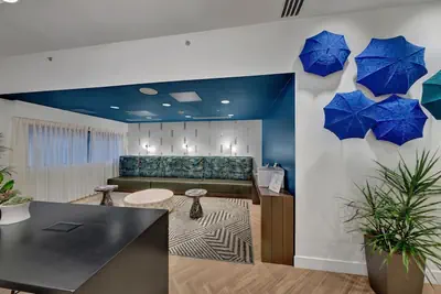 Photo 3 - Hotel Indigo New Orleans French Quarter by IHG