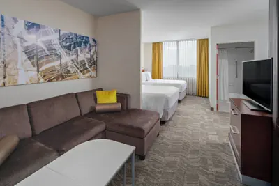 Photo 2 - SpringHill Suites Chicago O'Hare by Marriott