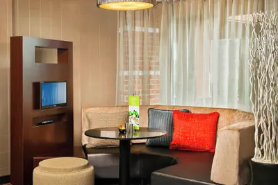 Photo 5 - Courtyard by Marriott Dulles Town Center