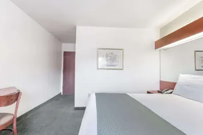 Photo 5 - Microtel Inn & Suites by Wyndham Marianna