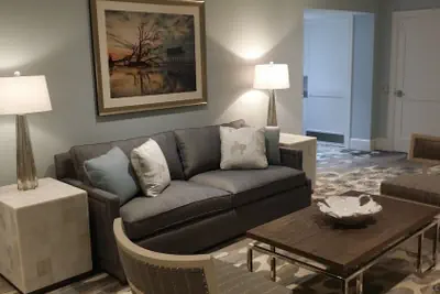 Photo 5 - Palmera Inn and Suites