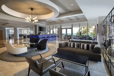 Photo 5 - DoubleTree Resort & Spa by Hilton Ocean Point-N. Miami Beach