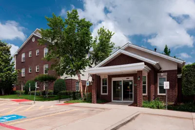 Photo 2 - TownePlace Suites by Marriott Dallas Arlington North
