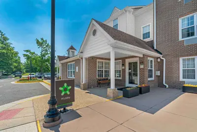 Photo 2 - Extended Stay America Suites - Norfolk - Virginia Beach