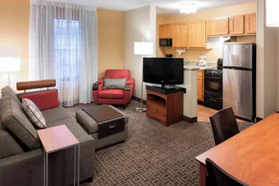 Photo 2 - TownePlace Suites by Marriott Dallas Las Colinas