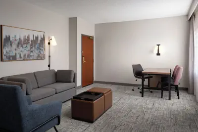 Photo 4 - Embassy Suites by Hilton Franklin Cool Springs