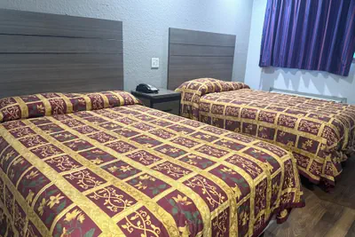 Photo 5 - Economy Lodge by Hotel O Texas City