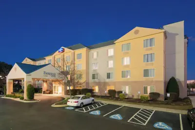 Photo 2 - Fairfield by Marriott Inn & Suites Columbia Harbison