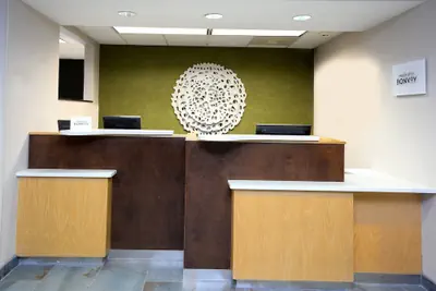 Photo 5 - Fairfield Inn & Suites by Marriott Charlottesville North