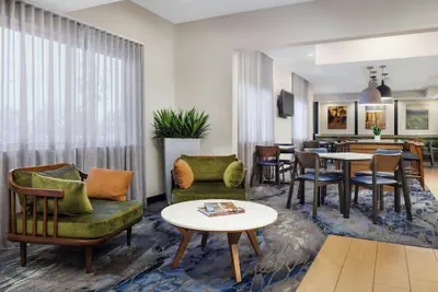 Photo 3 - Fairfield Inn by Marriott Philadelphia Airport