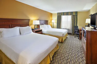 Photo 4 - Holiday Inn Express Hotel & Suites Belleville by IHG