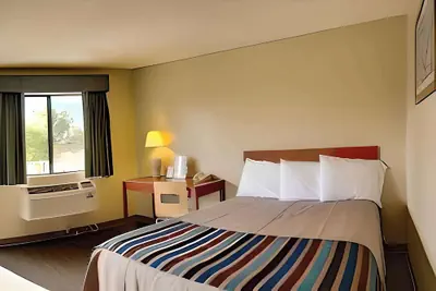Photo 4 - Comfort Inn Rohnert Park Sonoma County