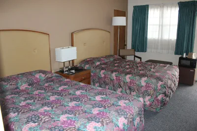 Photo 4 - Hastings Inn