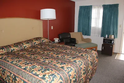 Photo 5 - Hastings Inn