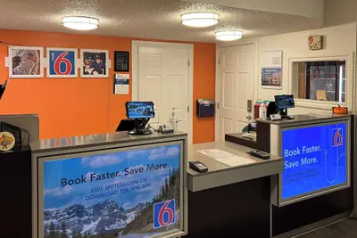 Photo 2 - Motel 6 Butte, MT - Historic City Center