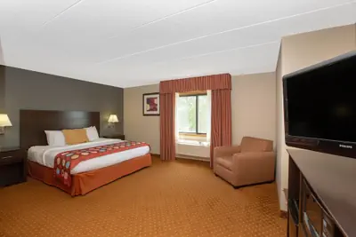 Photo 2 - AmericInn by Wyndham Coralville