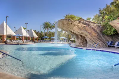 Photo 2 - Hilton Grand Vacations Club SeaWorld® Orlando