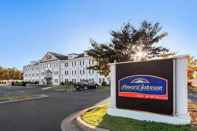 Photo 2 - Howard Johnson by Wyndham Jackson
