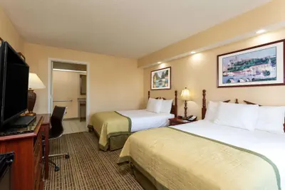 Photo 4 - Baymont by Wyndham Easley/Greenville