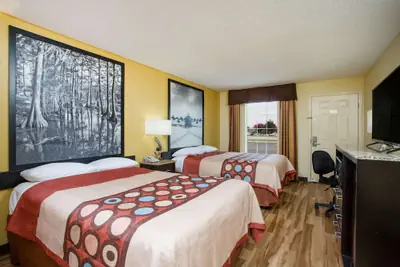 Photo 4 - Super 8 by Wyndham Garner/Clayton/Raleigh
