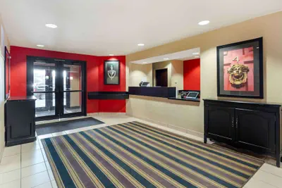 Photo 3 - Extended Stay America Suites - Chicago - Vernon Hills - Lake Forest