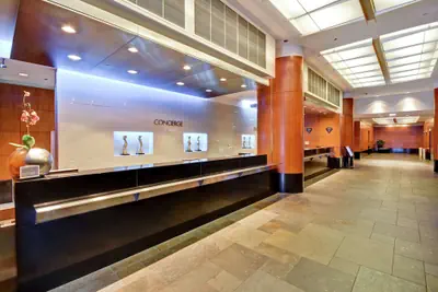 Photo 5 - Embassy Suites by Hilton Chicago Downtown Magnificent Mile