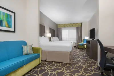Photo 4 - Holiday Inn Express & Suites Ames by IHG