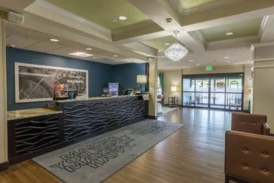 Photo 5 - Hampton Inn Eugene
