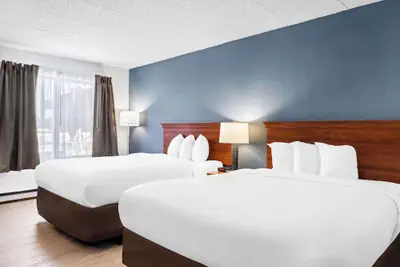 Photo 2 - Econo Lodge Billings