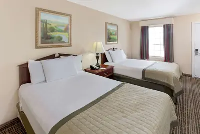 Photo 5 - Baymont by Wyndham Sanford