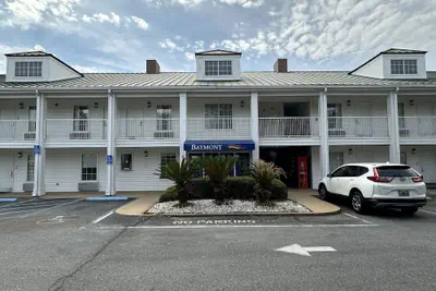 Photo 2 - Baymont by Wyndham Thomasville