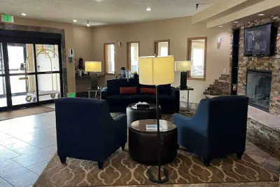 Photo 4 - Comfort Inn & Suites Gunnison - Crested Butte