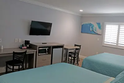 Photo 4 - Surf City Inn - Near Seal Beach Pier