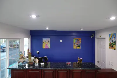 Photo 2 - Little Boy Blue Motel
