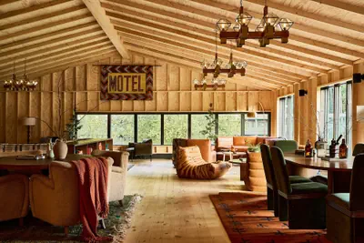 Photo 5 - Bluebird Cady Hill Lodge